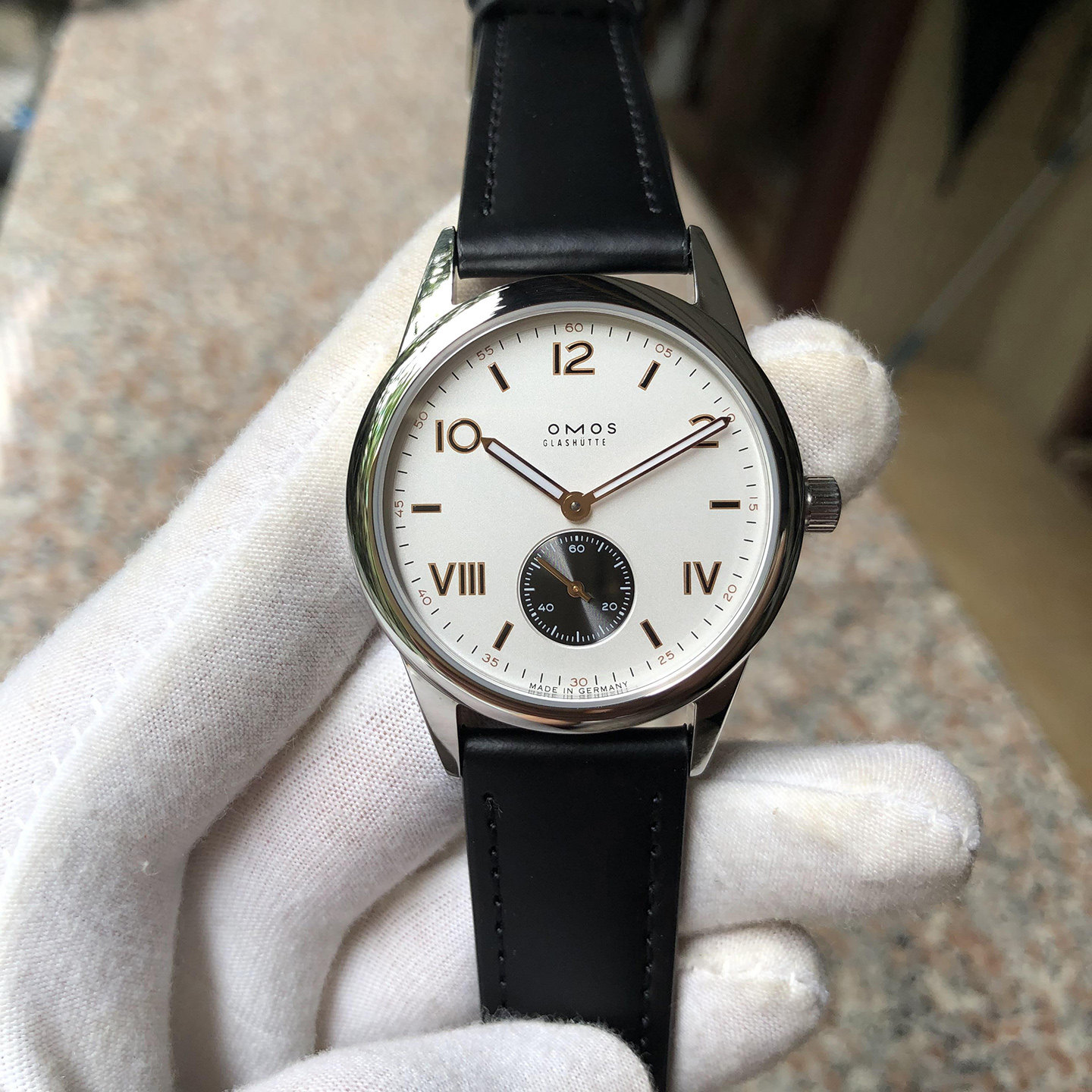 ساعة أوتوماتيكية فاخرة للرجال  - مراجعة Guilloché Dial Watch وسعره