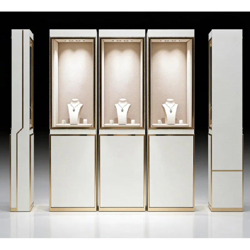 خزانة عرض مجوهرات فاخرة بيضاء  - مراجعة Luxury Watch Boutique وسعره