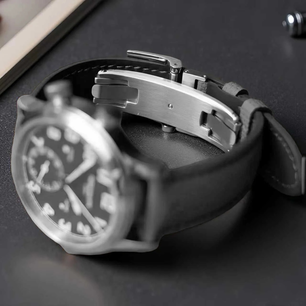 مشبك ساعة قابل للطي، مشبك زنبر - مراجعة Luxury Watch Logo وسعره